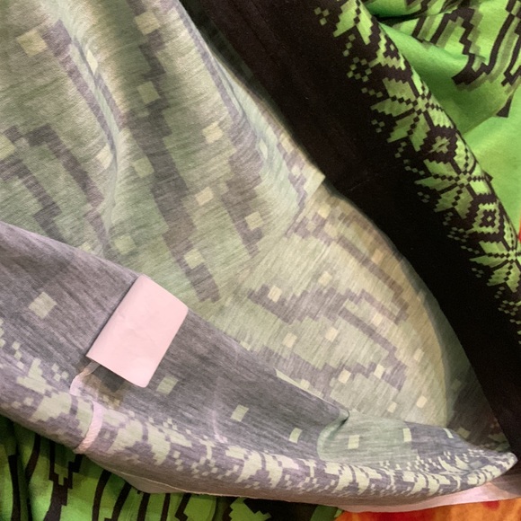 SUBLIVIE-women’s green/black short sleeve graphic print tee-shirt - Picture 8 of 9